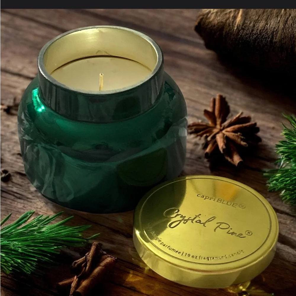 NWT Carpi Blue Crystal Pine Green Signature Candle 19oz